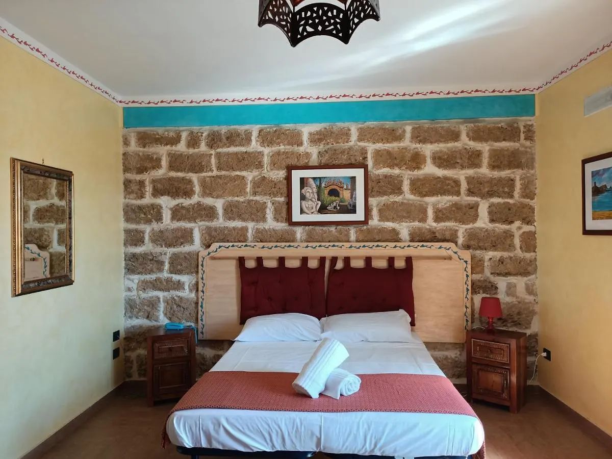 B&B Donna Sabella Santa Flavia 2*,
