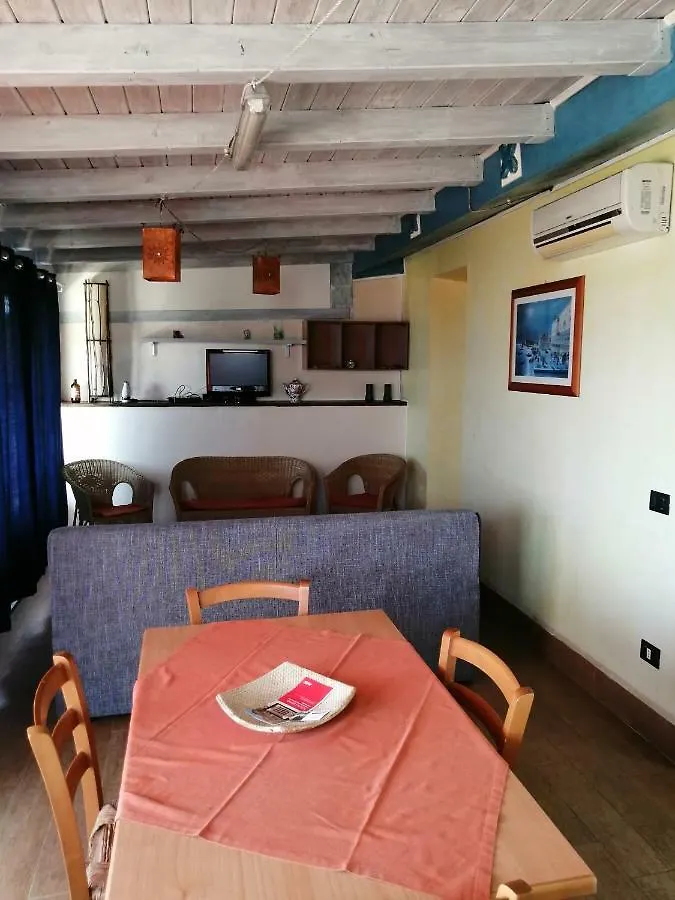 B&B Donna Sabella Santa Flavia 2*,